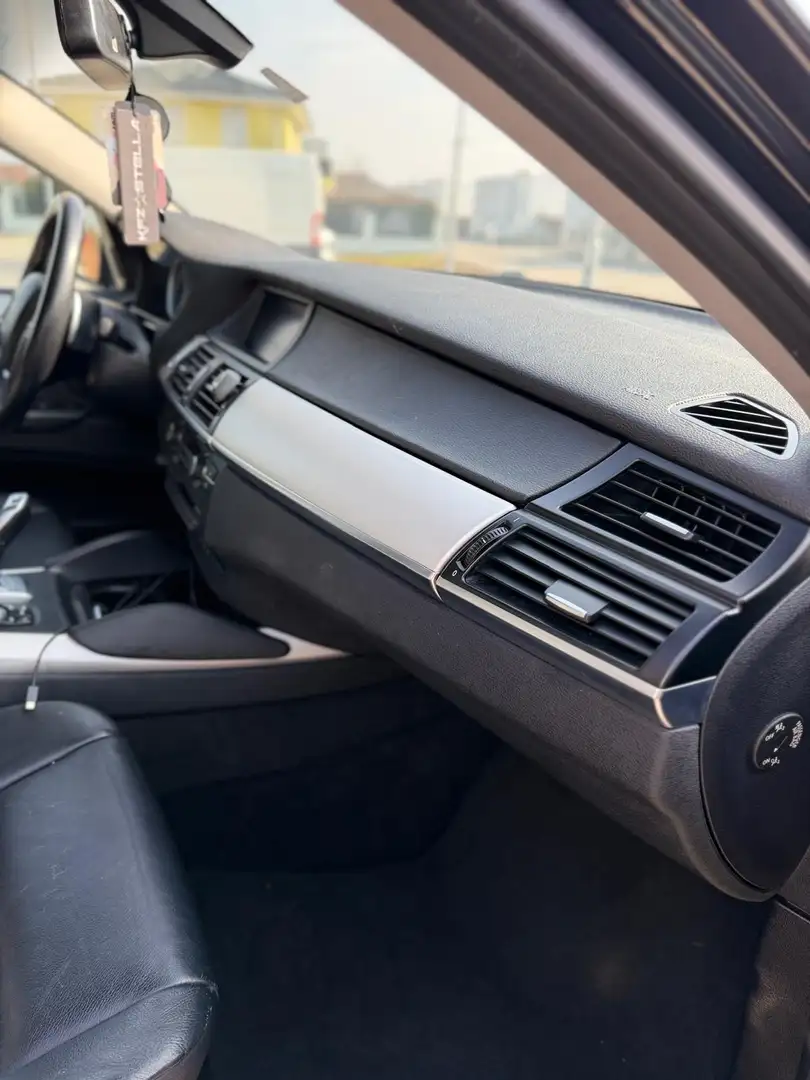 BMW X6 SUV / Geländewagen Schwarz - 2