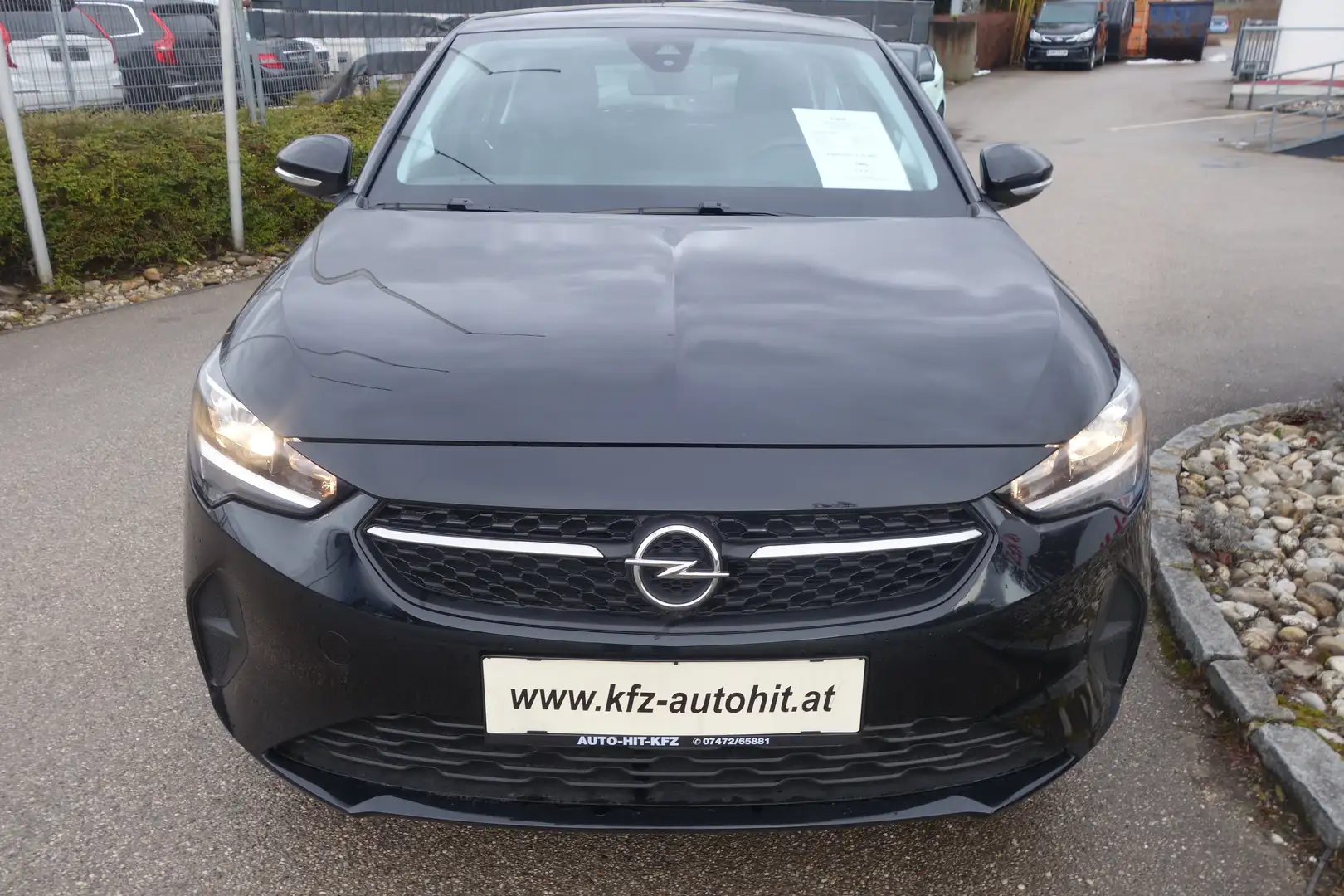 Opel Corsa 1,2 Euro Edition ***leasingfähig/Sitzheizung*** Schwarz - 2