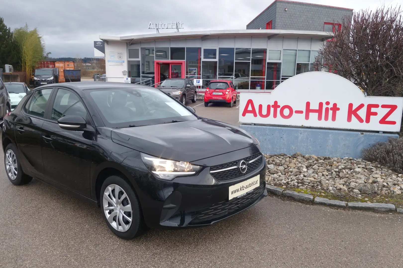 Opel Corsa 1,2 Euro Edition ***leasingfähig/Sitzheizung*** Schwarz - 1