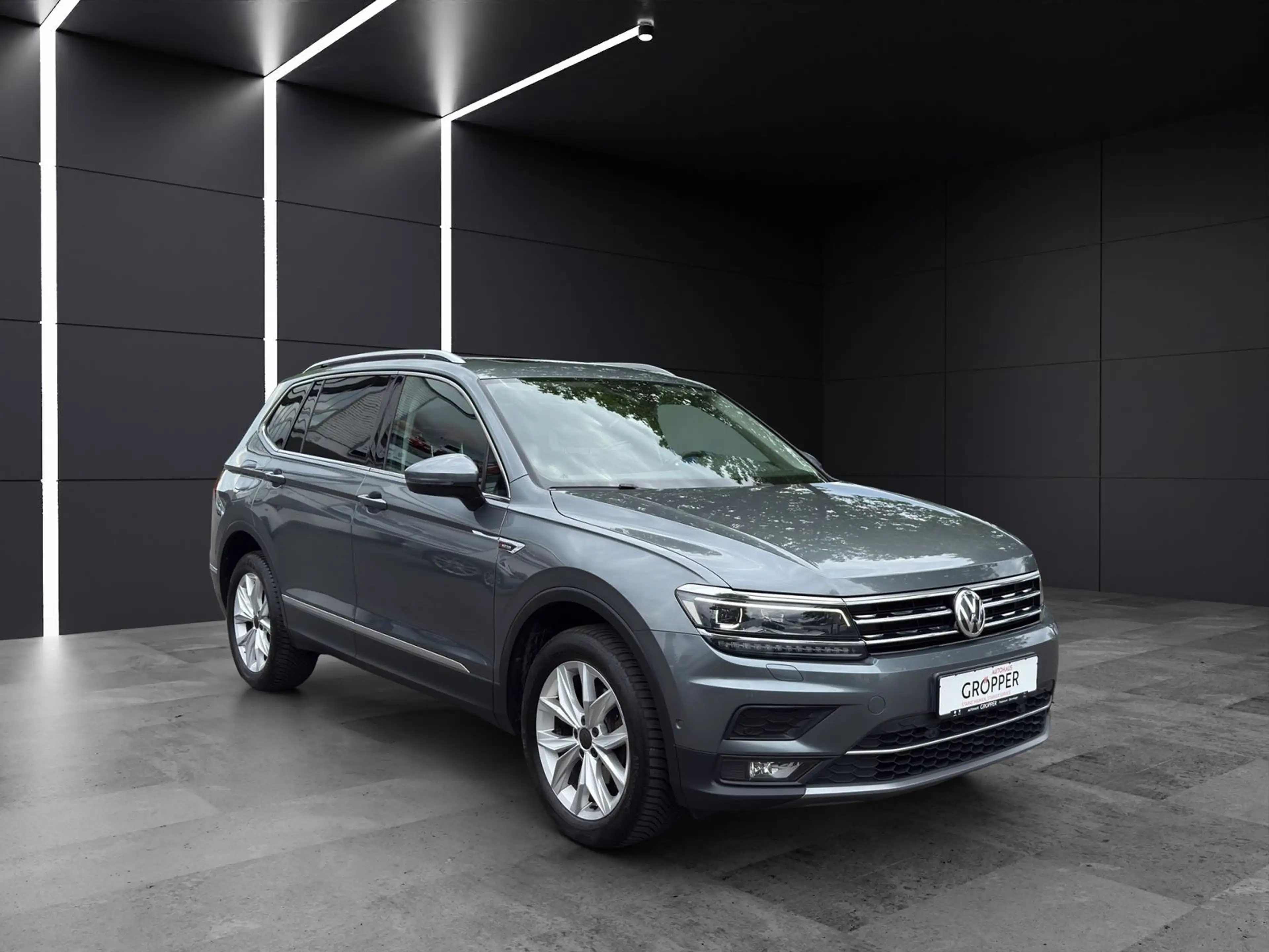 Volkswagen Tiguan Allspace 2.0 TDI Highline 4Mo/AHK/7Sitzer — photo 3
