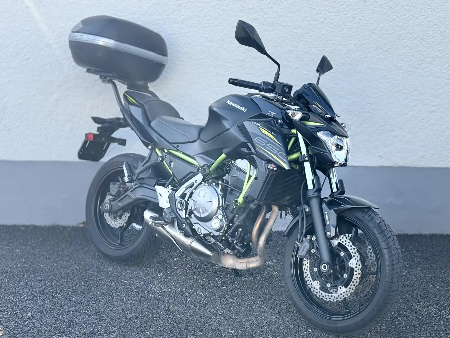 Kawasaki Z 650 Negru - 1