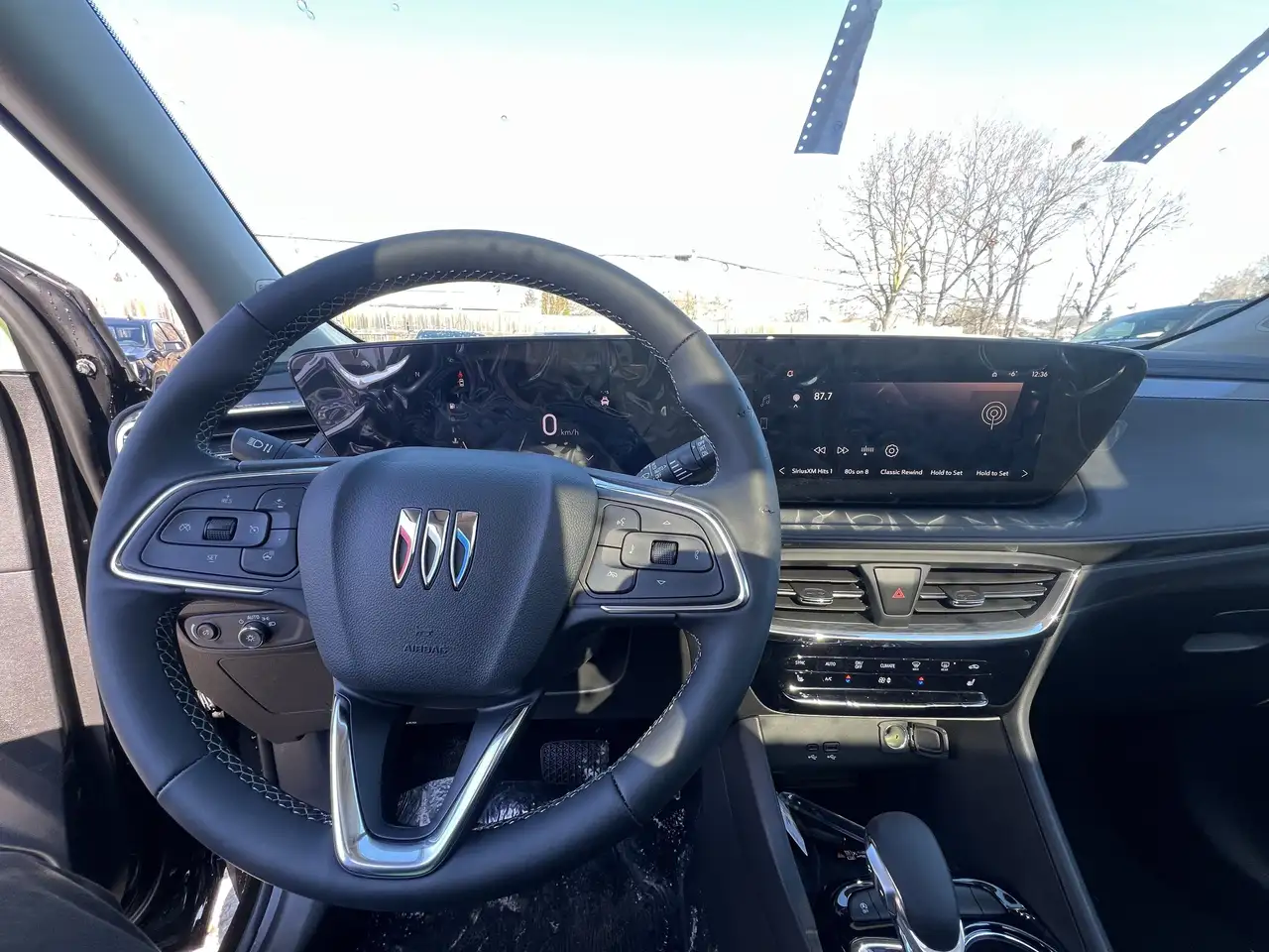 Buick Encore снимка Buick Encore