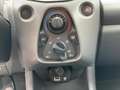 Toyota Aygo 1.0 x-play club Rückfahrkamera Rot - thumbnail 17
