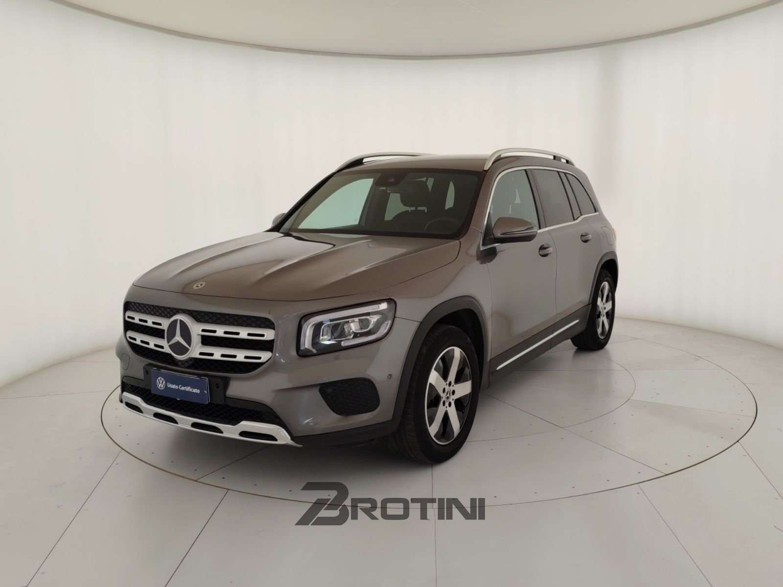 Mercedes-Benz GLB 200