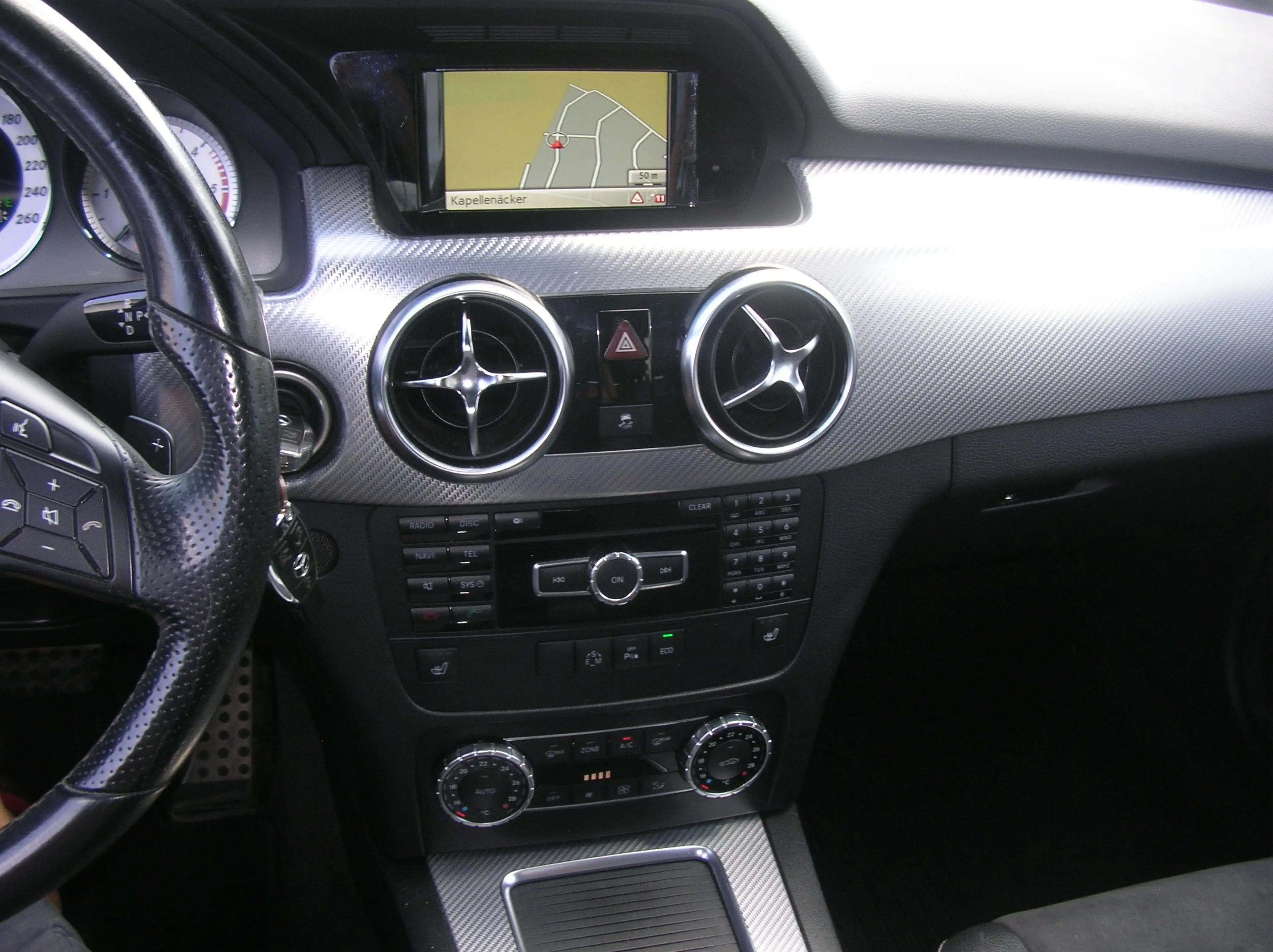 Mercedes-Benz GLK 220 GLK 220 CDI BE.- 4Matic-AMG Line-Navi-Klima-PDC — photo 14