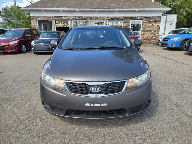 Kia Forte 2013 — photo 2