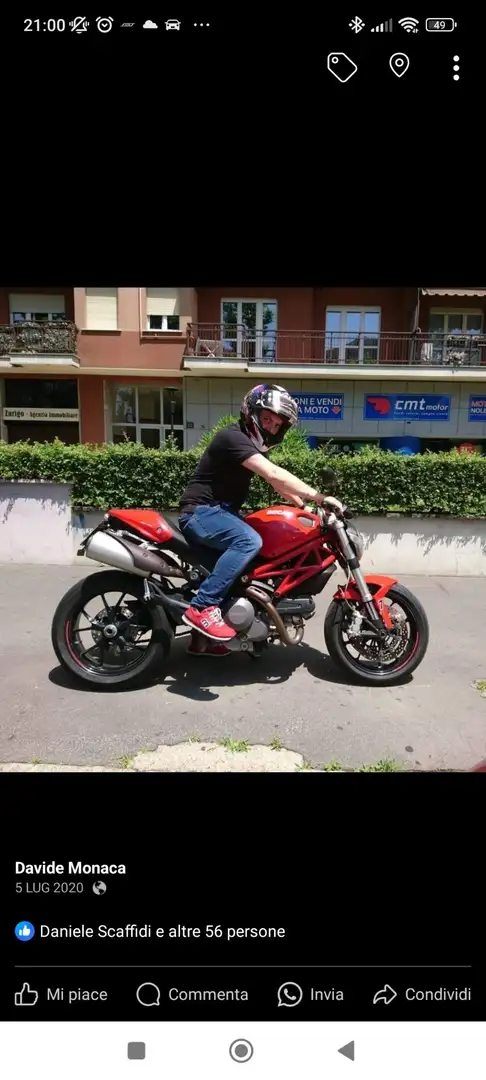 Ducati Monster 796 Red - 2