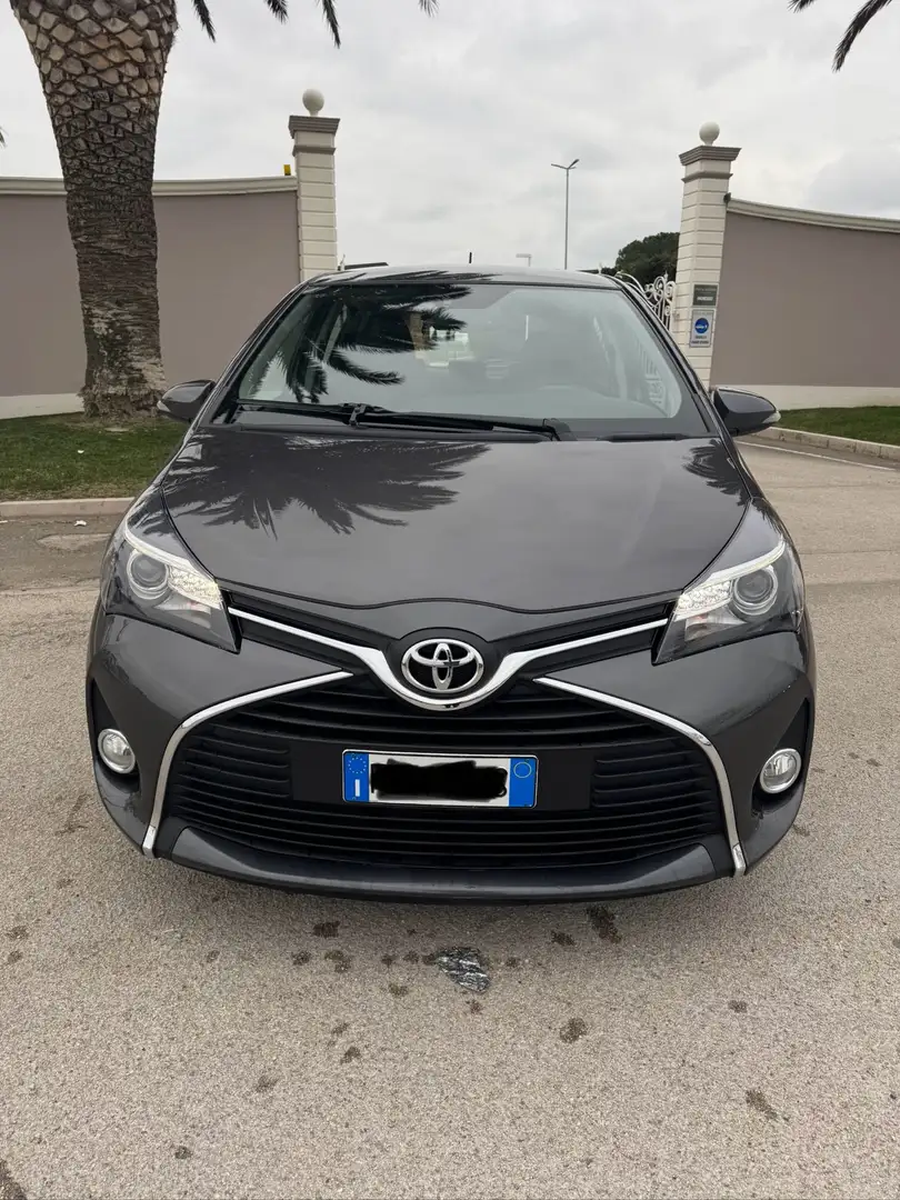 Toyota Yaris 5p 1.4 d-4d versione lounge iper full NUOVA - 2