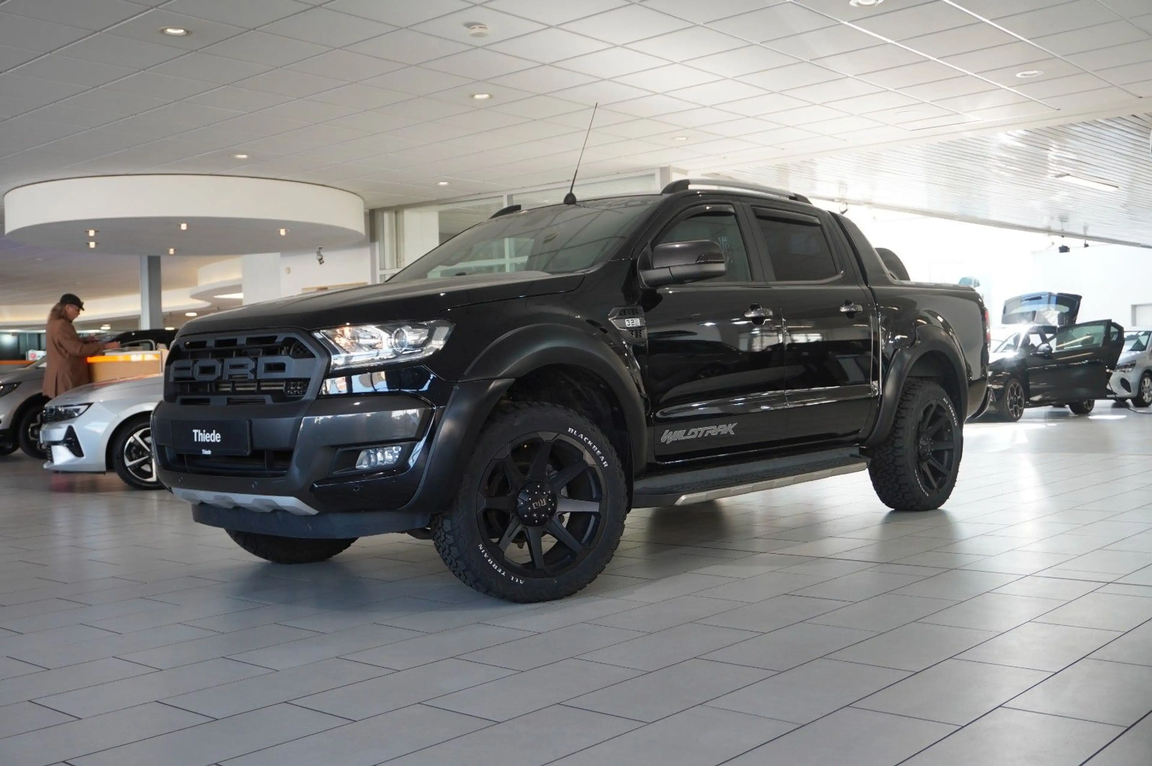 Ford Ranger 3.2D WILDTRAK 4X4 DOUBLECAP NAVI/SHZ/AHK — photo 3