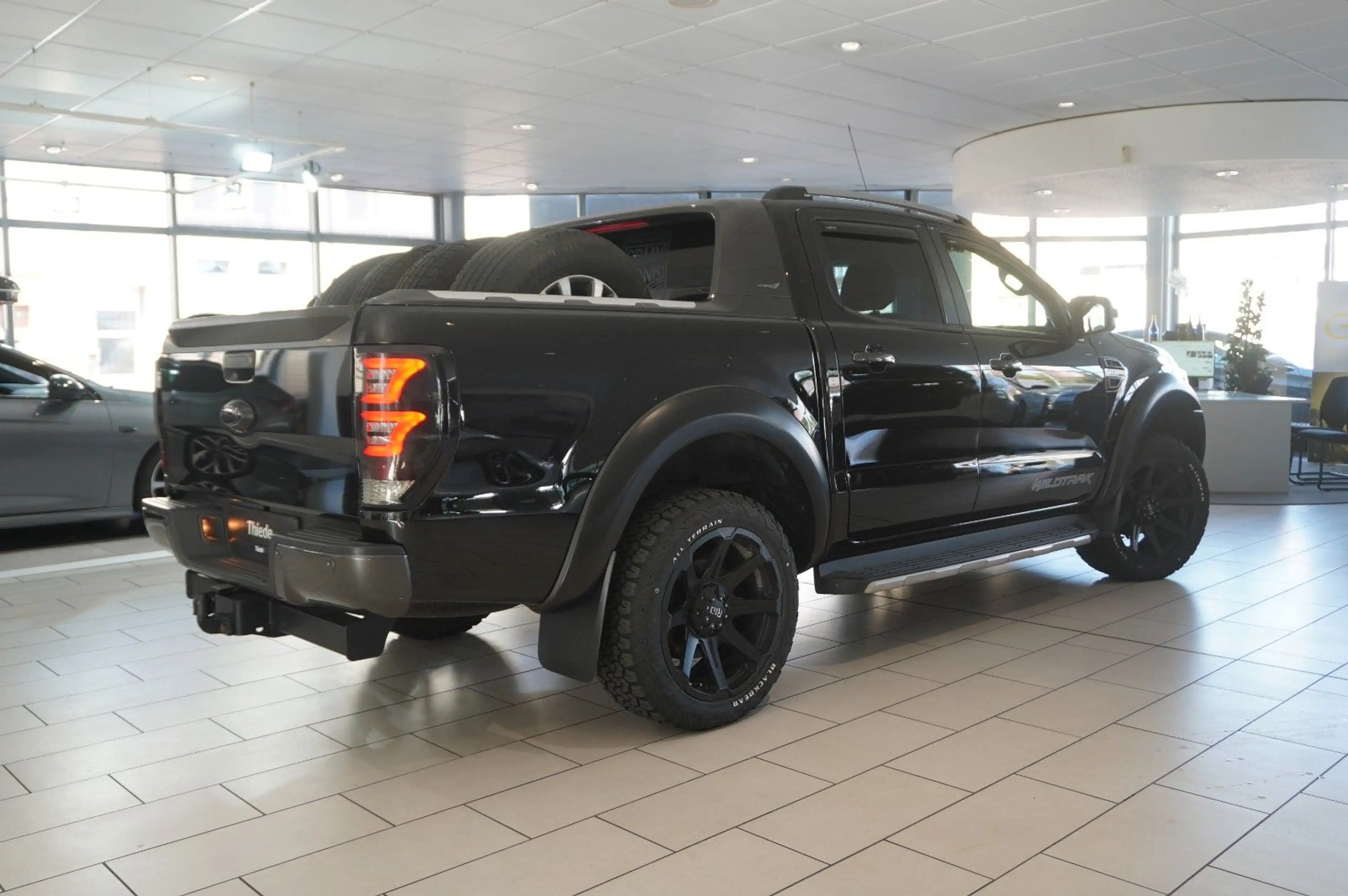 Ford Ranger 3.2D WILDTRAK 4X4 DOUBLECAP NAVI/SHZ/AHK — photo 11