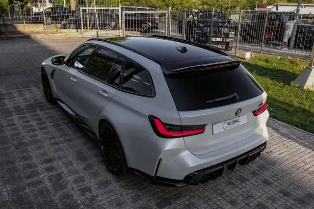 BMW M3 view 11