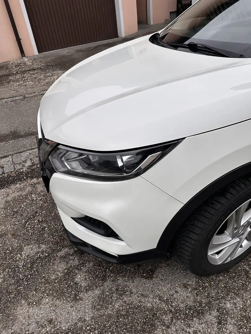 Nissan Qashqai 1,3 DIG-T N-Connecta - 2