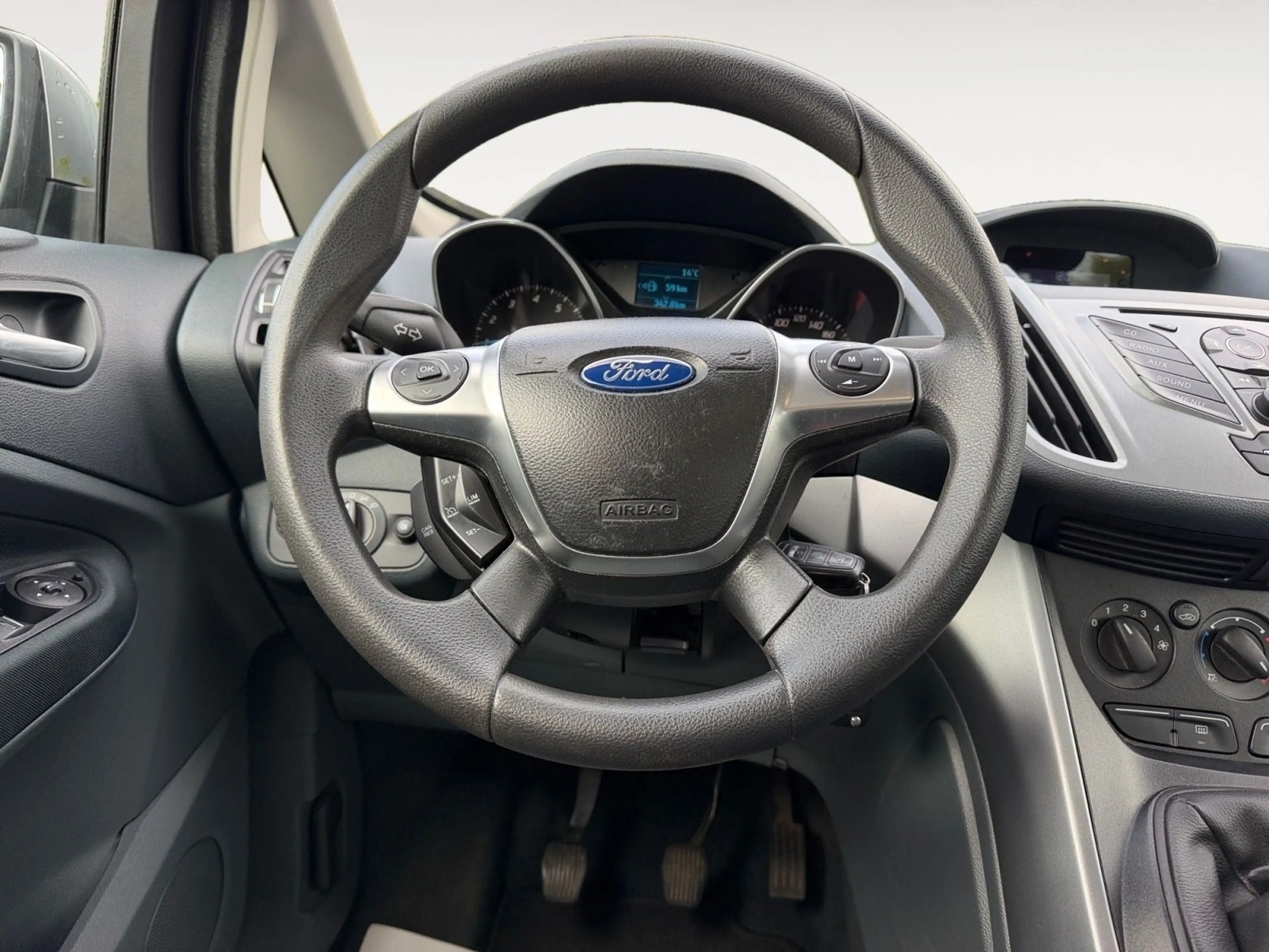 Ford C-Max C-MAX 1.6 Trend — photo 12