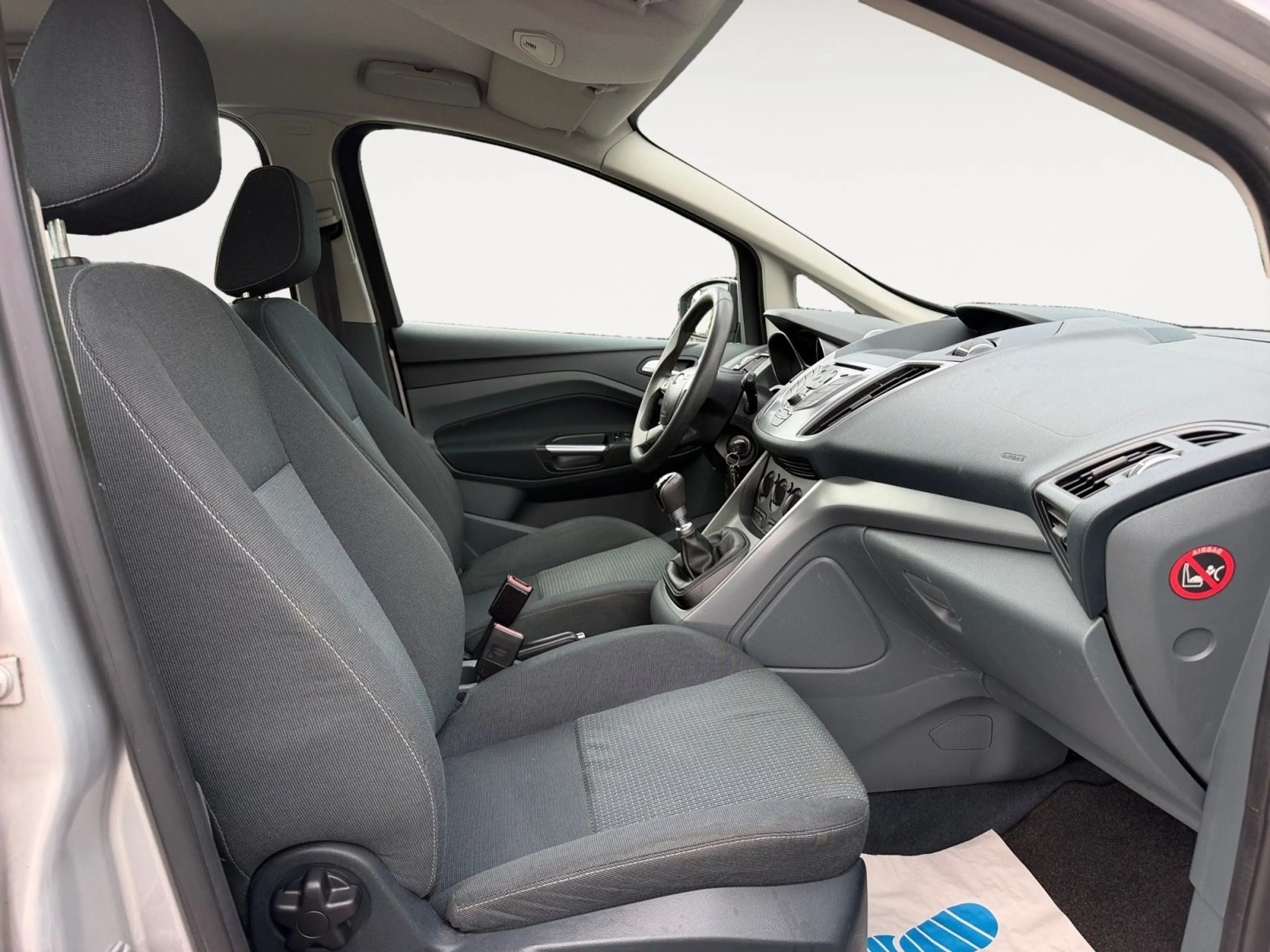 Ford C-Max C-MAX 1.6 Trend — photo 8