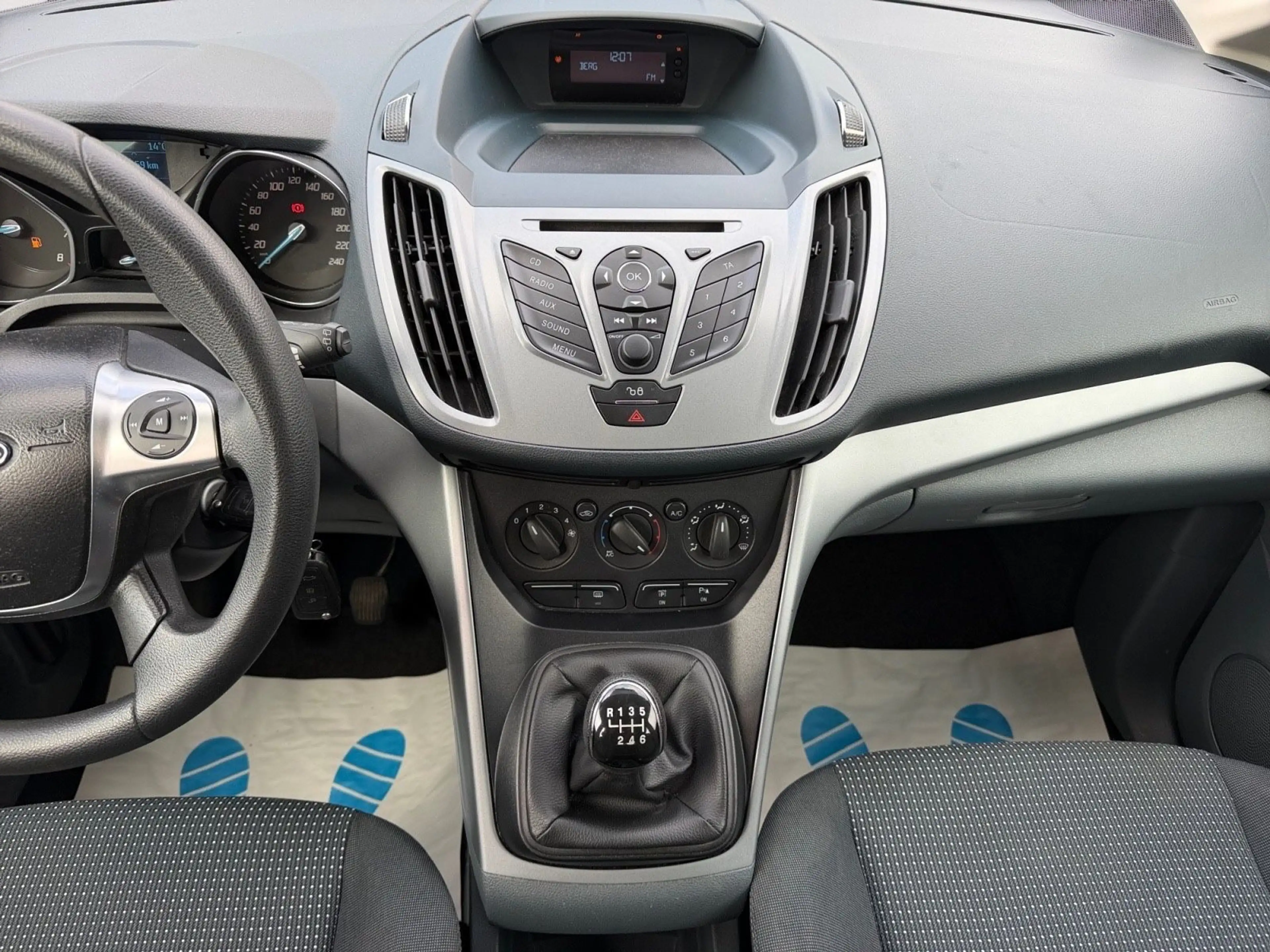 Ford C-Max C-MAX 1.6 Trend — photo 11