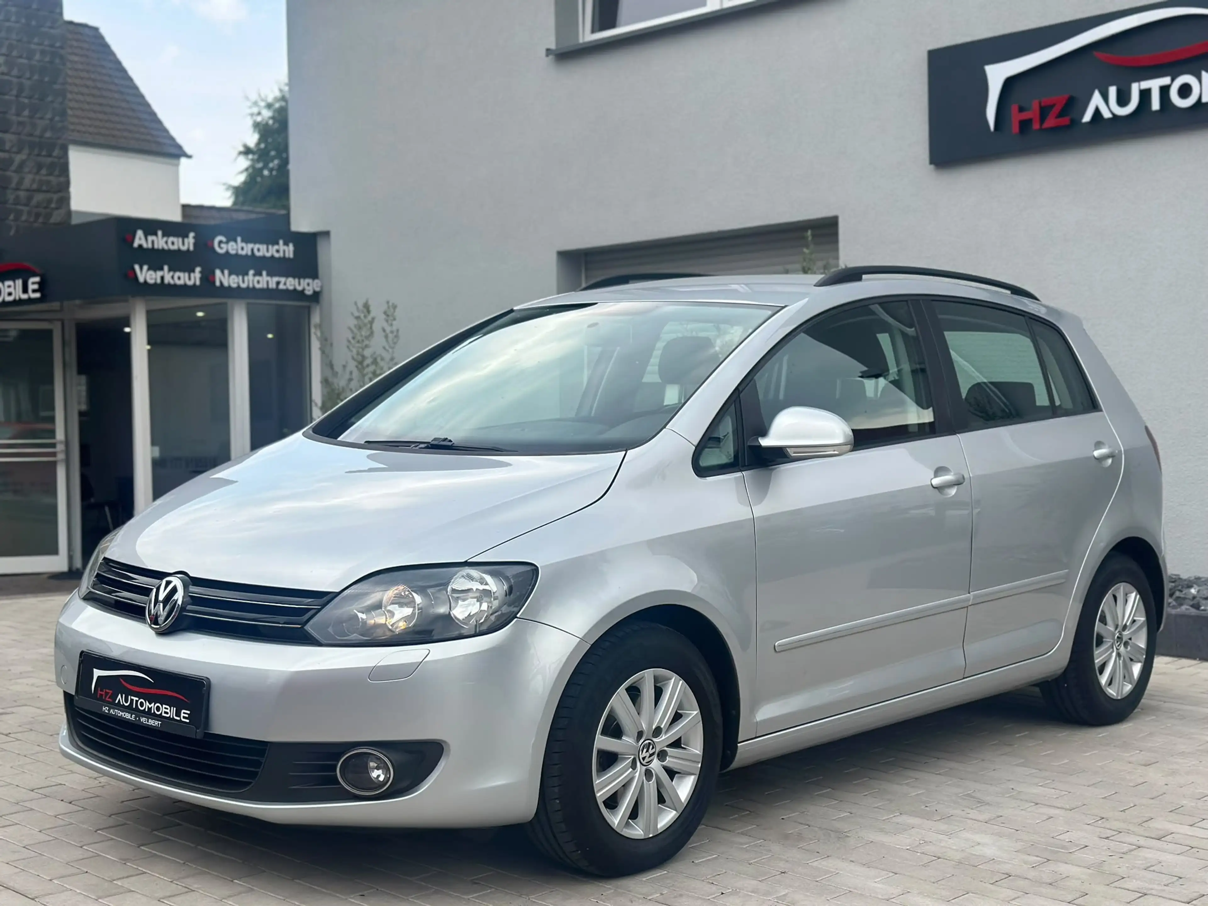 Volkswagen Golf Plus 1.2 TSI Comfortline*TEMP*KLIMA*LMF*TÜV