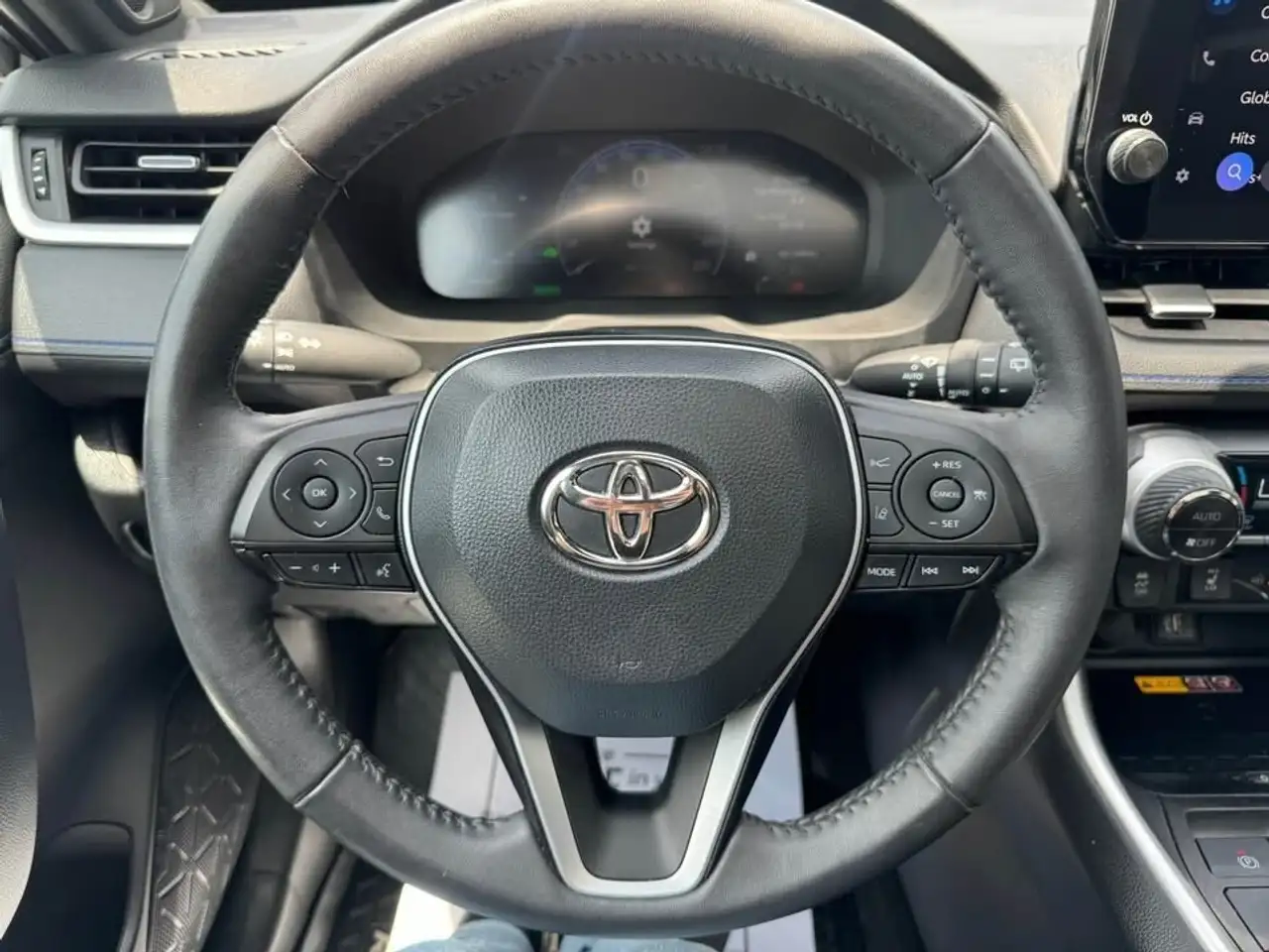 Toyota RAV 4 photo Toyota RAV 4