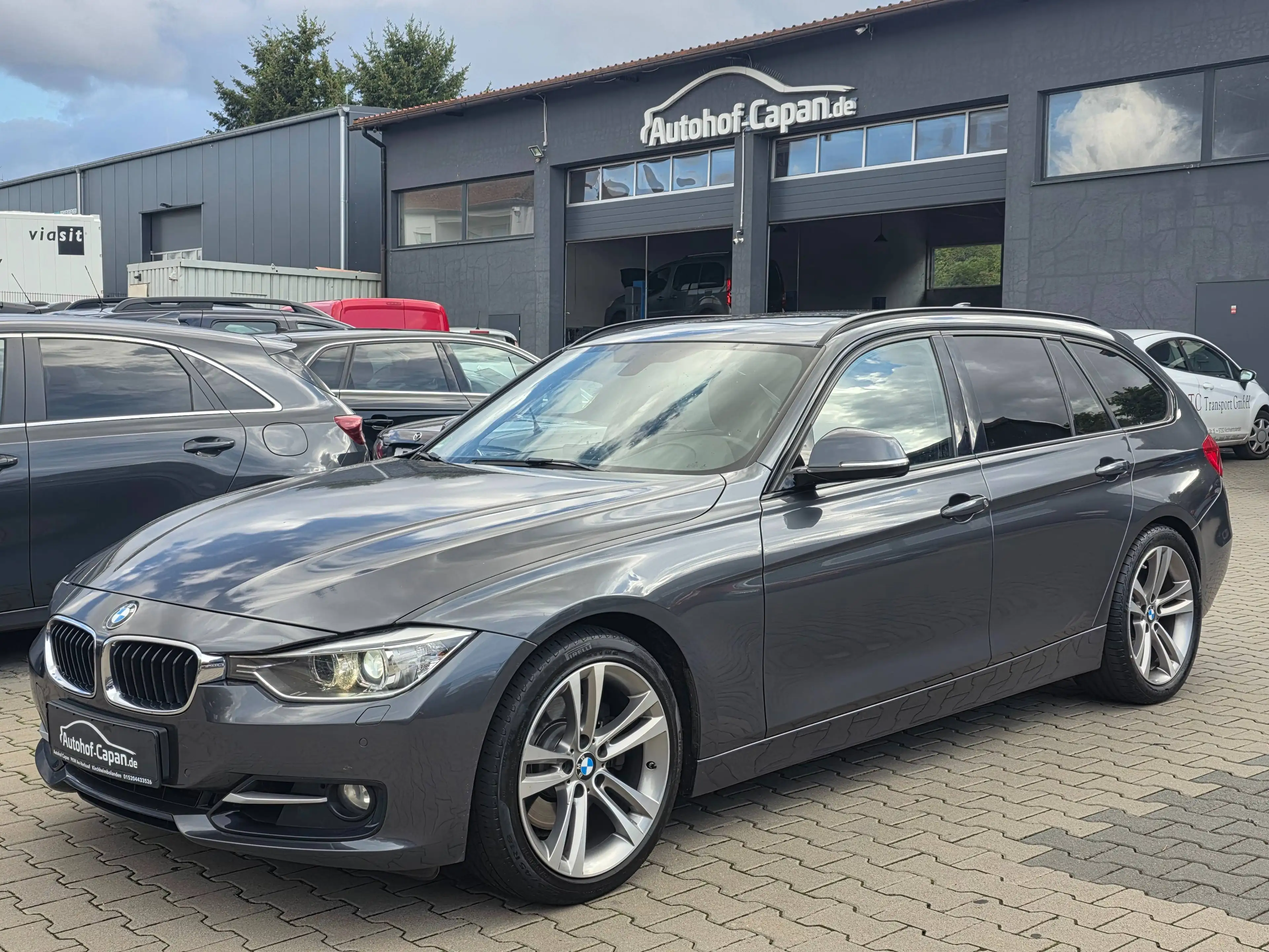 BMW 328 3er Touring 328i/Sport L./Autom./Pano/S.Sitze/LED/Sitzh./