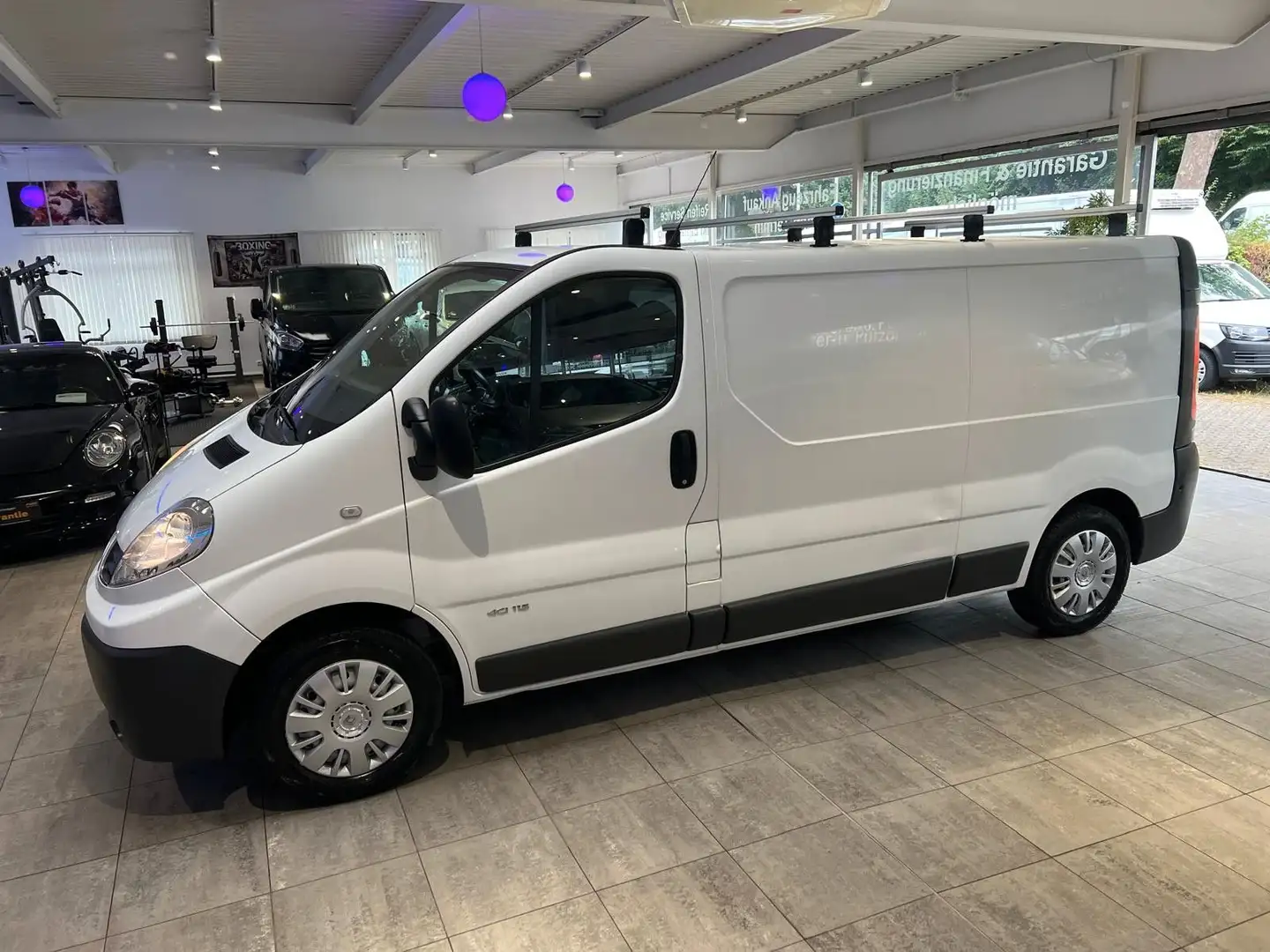 Renault Trafic Kasten L2H1*Lang*Garantie*Klima* Weiß - 2