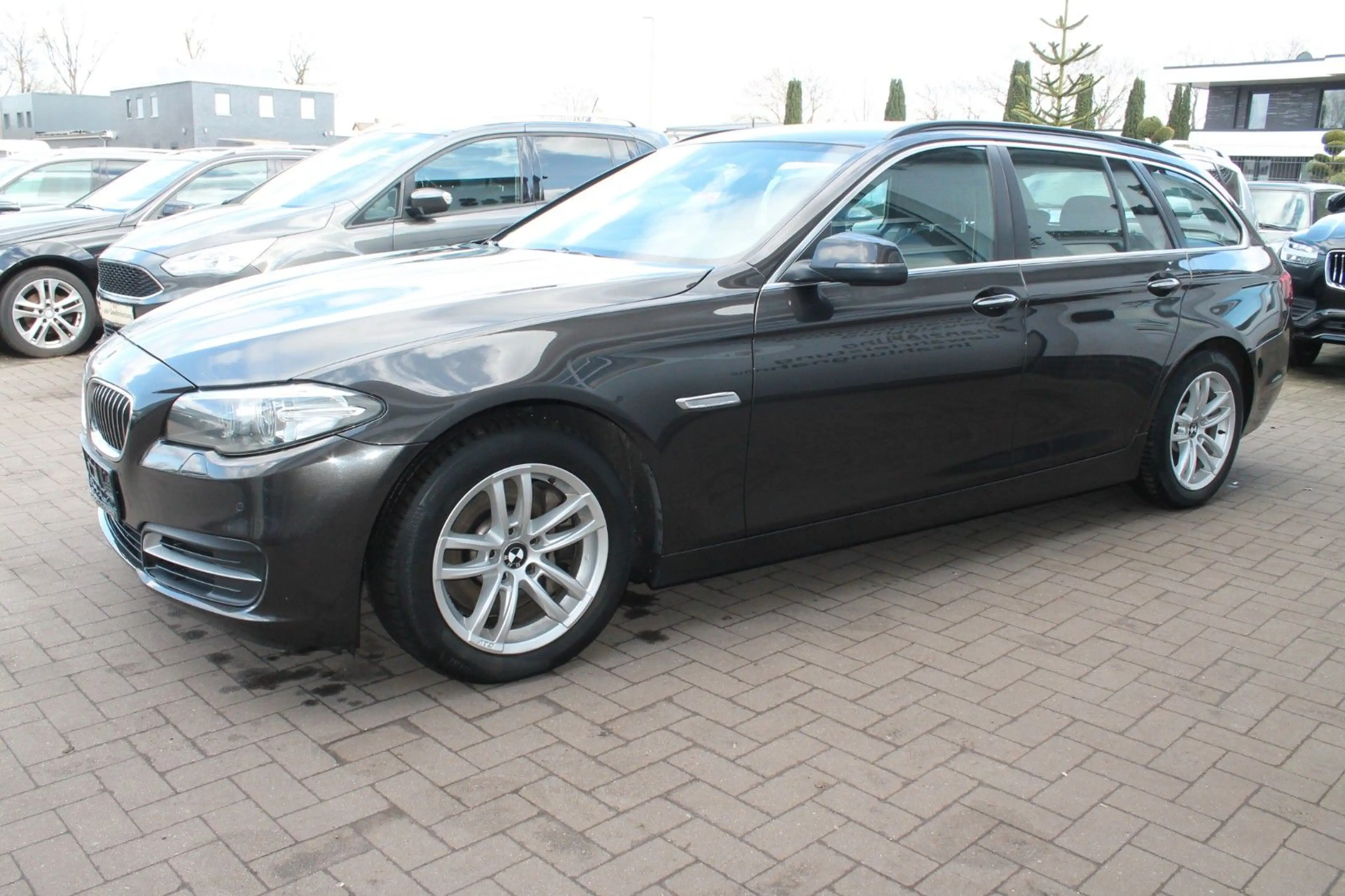 BMW 525 d Touring Austauschmotor bei 170000 km. — photo 3