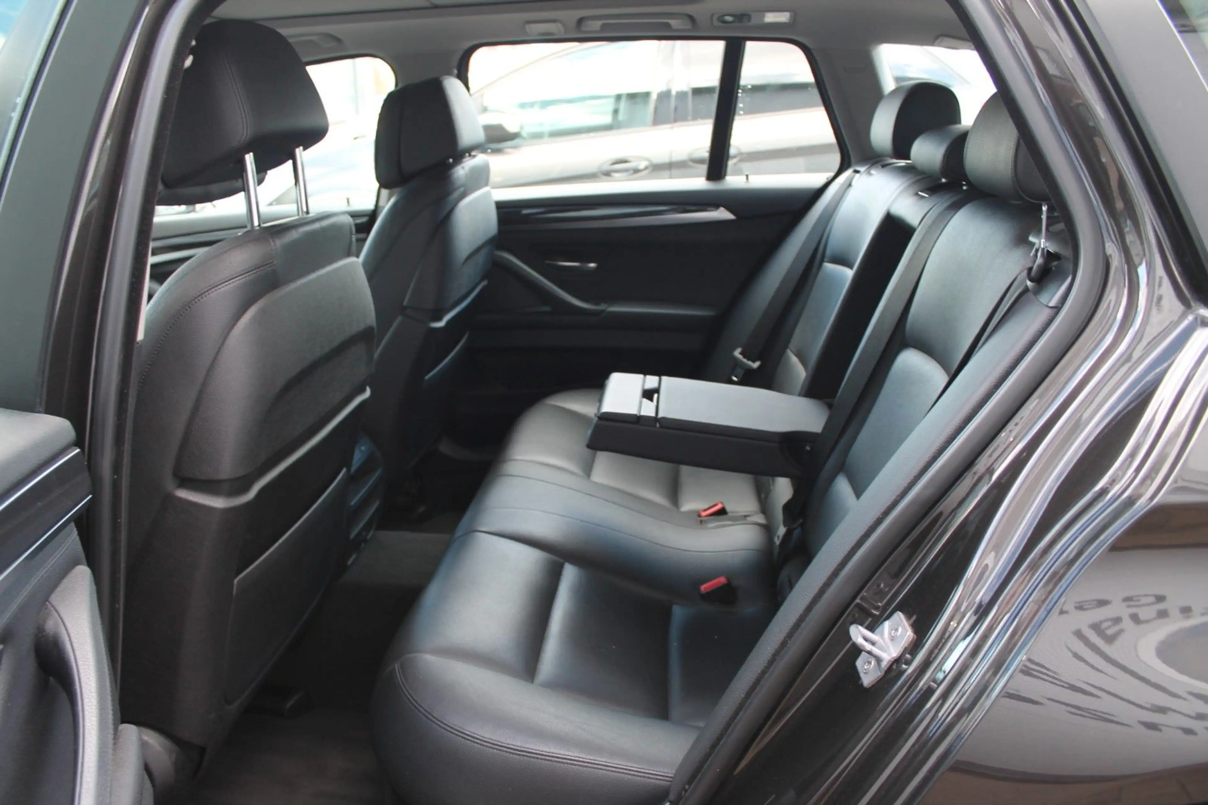 BMW 525 d Touring Austauschmotor bei 170000 km. — photo 9