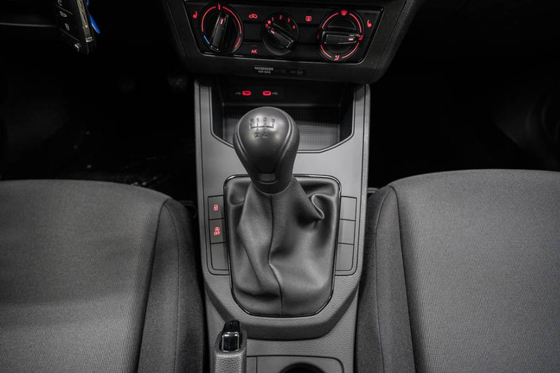 SEAT Arona Arona 1.0 TSI Reference / 5 J. Garantie — photo 9