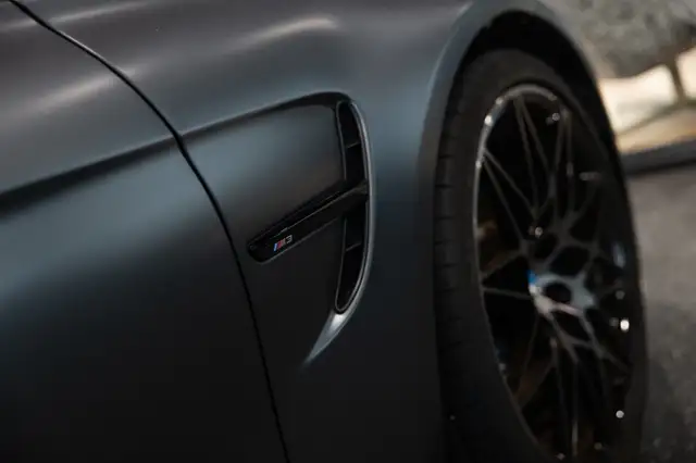 BMW M3 view 23