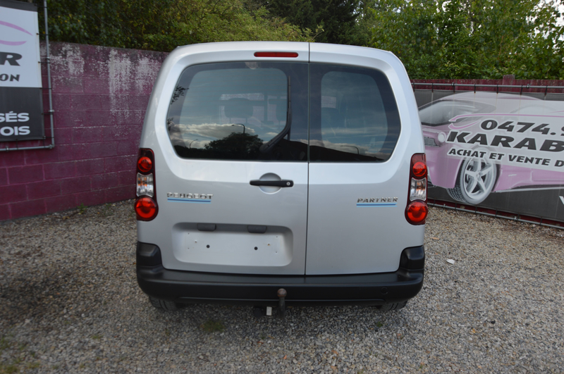 Peugeot Partner 1.6HDi UTILITAIRE 3PL CLIM 90.452KM — photo 6