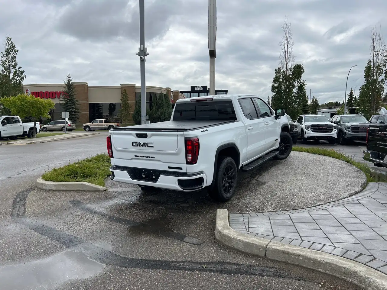 GMC Sierra 1500 снимка GMC Sierra 1500