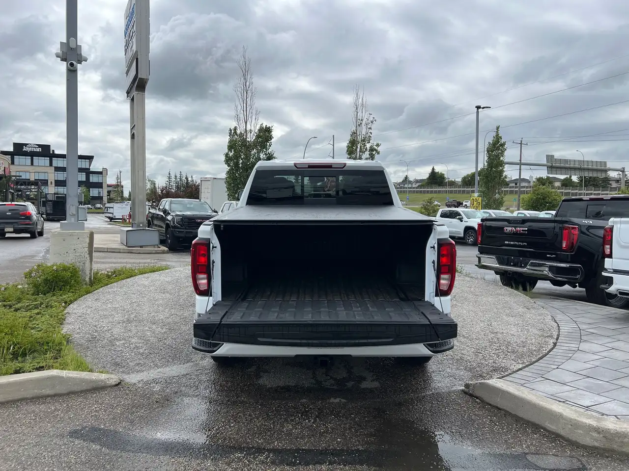 GMC Sierra 1500 снимка GMC Sierra 1500