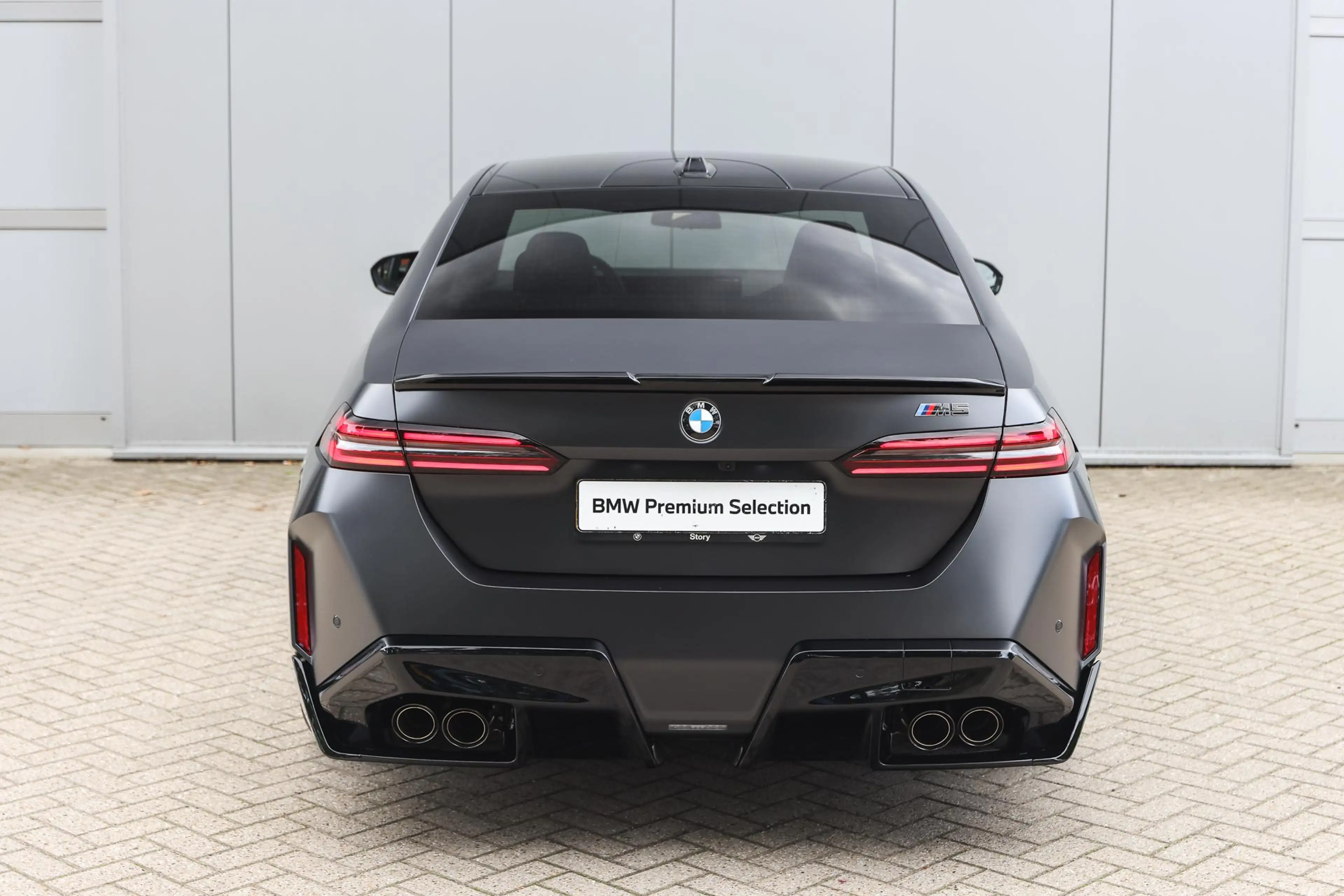 BMW M5 5 Serie Automaat / M Drive Professional / Panorama — photo 6