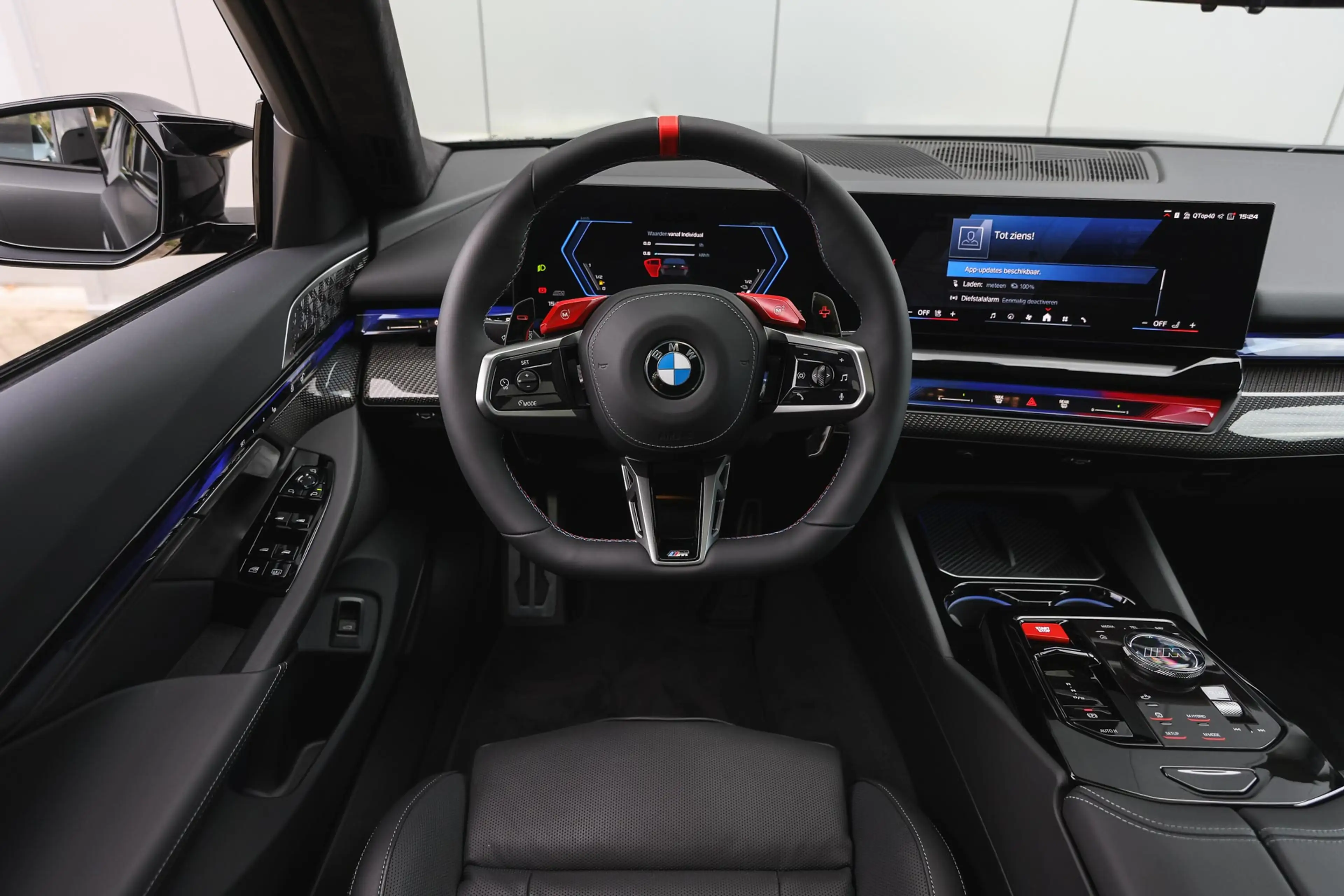 BMW M5 5 Serie Automaat / M Drive Professional / Panorama — photo 3