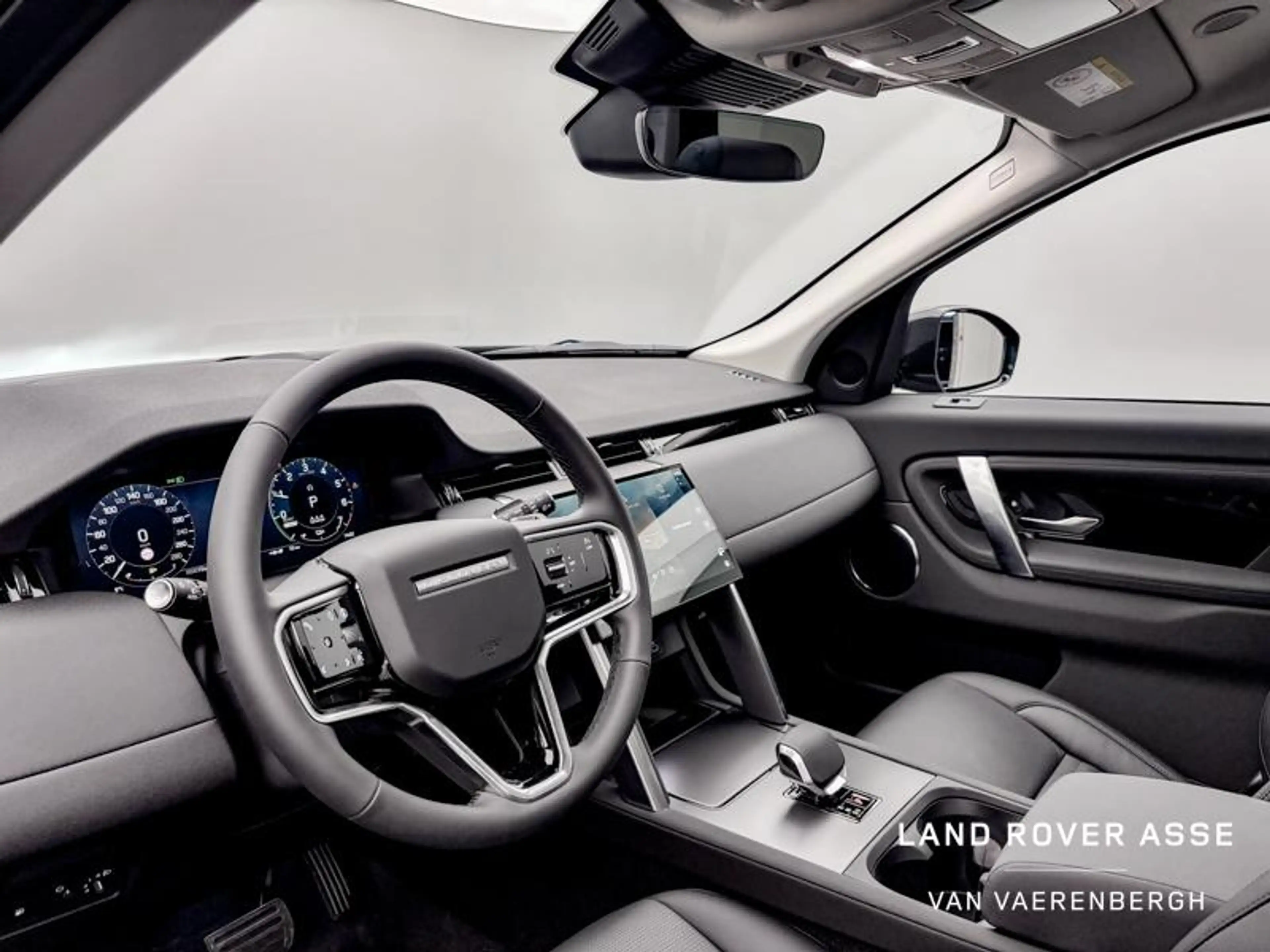 Land Rover Discovery Sport P270e S AWD — photo 15