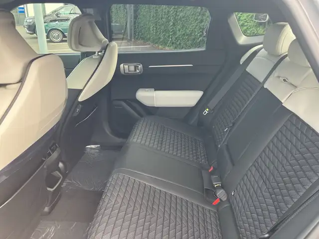 Kia Ev4 view 16