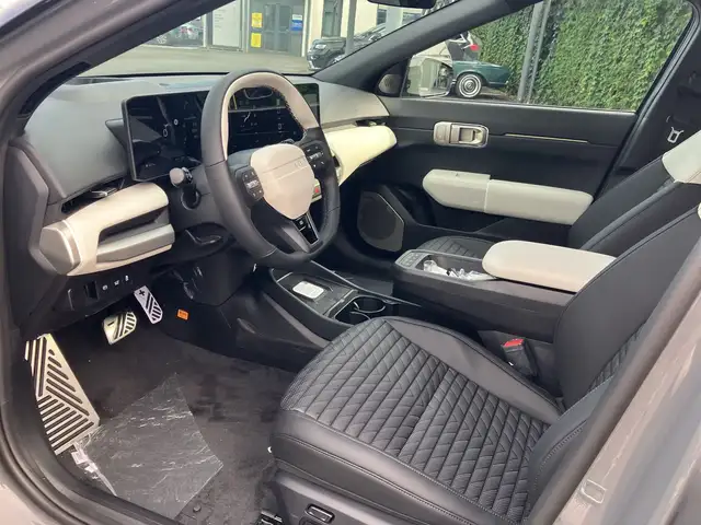 Kia Ev4 view 12