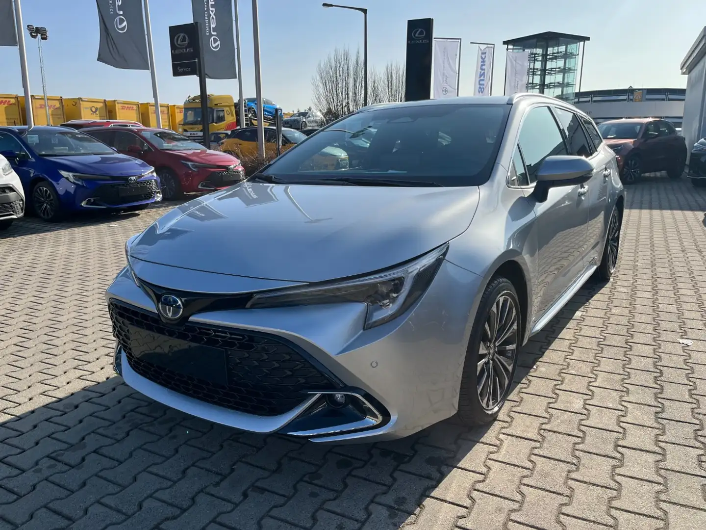 Toyota Corolla Touring Sports 2.0 Hybrid Teamplayer SHZ Argento - 1
