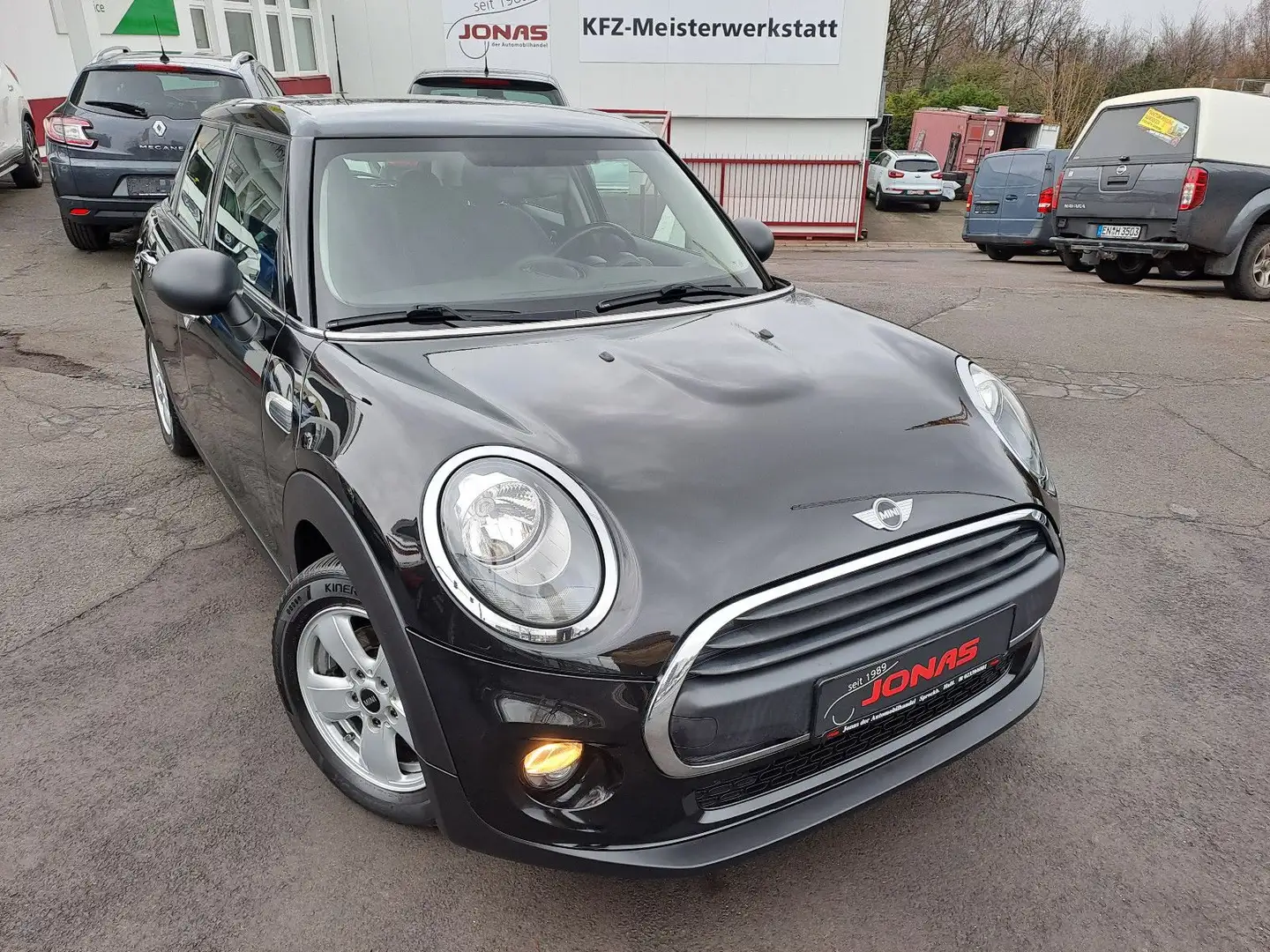 MINI One Mini 5-trg. One First *Scheckh.*Allwetter*2. Hd* Schwarz - 1