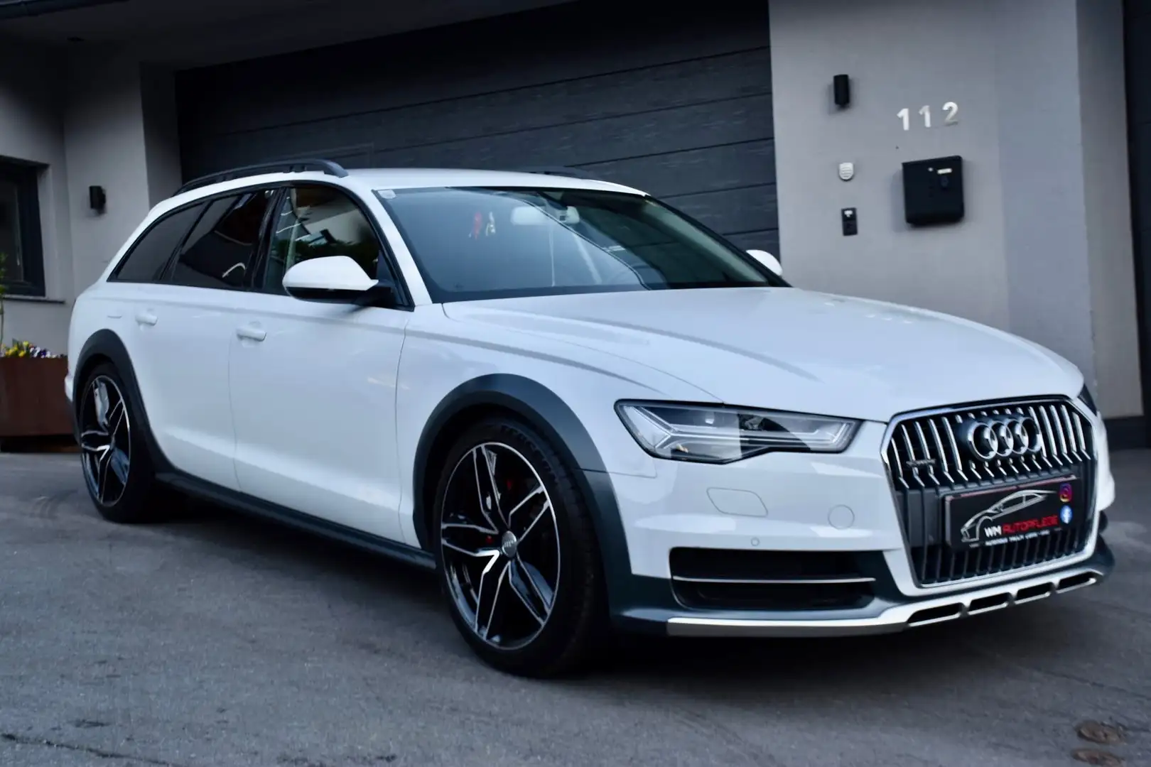 Audi A6 allroad quattro 3.0 TDI tiptronic DPF Weiß - 1