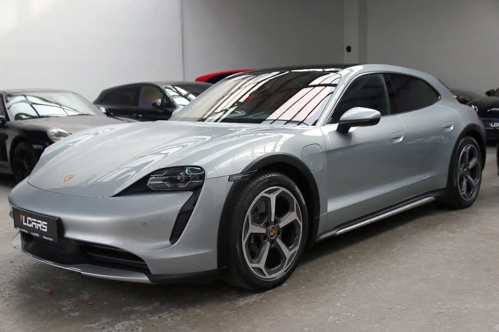 Porsche Taycan Cross Turismo 4 Panorama HeadUp Bose 20" Silber - 2