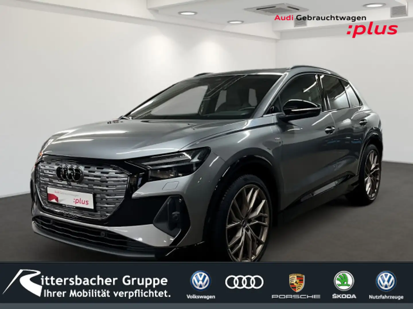 Audi Q4 e-tron 45 quattro s-line Ext. PANO Assistenz+ Grau - 1