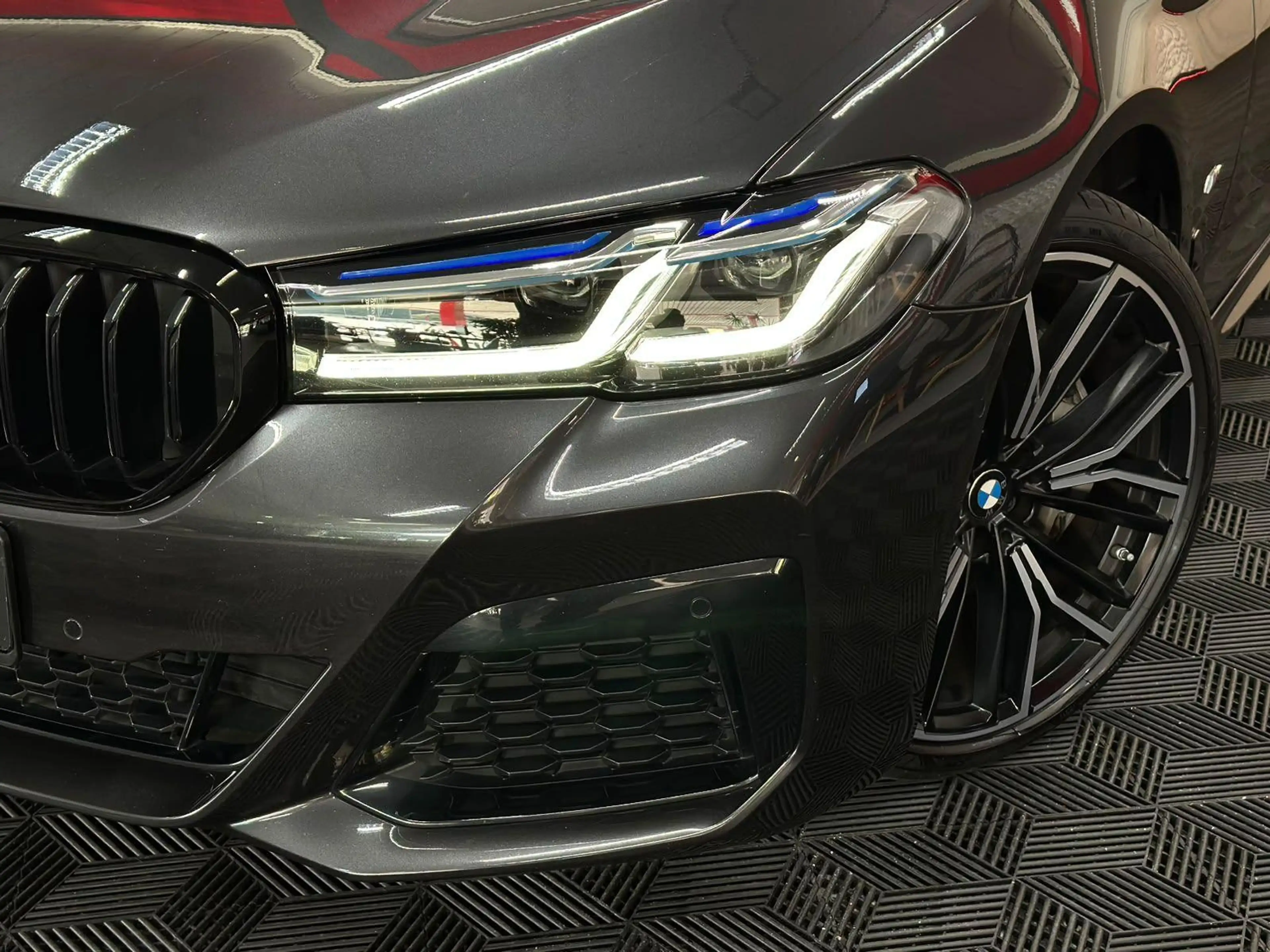 BMW 540 i xDrive M SPORT SHADOW HUD#PANO#SITZLUFT#SHZ — photo 10