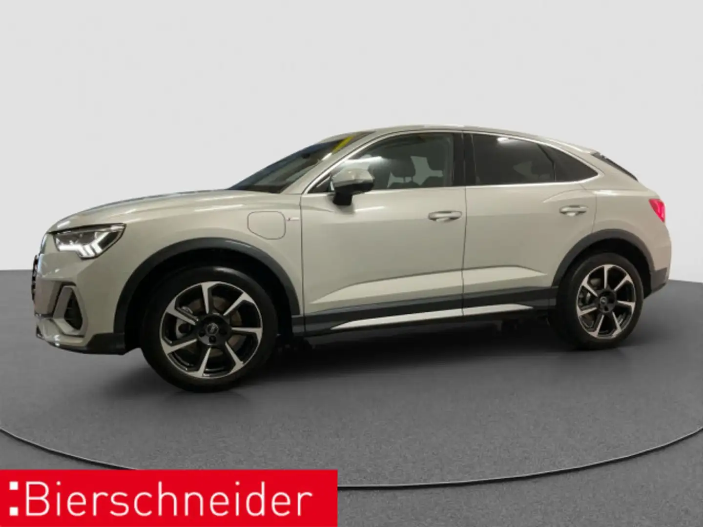 Audi Q3 45 TFSI e S-Line 19 AHK ACC VC 5J.G Silber - 2
