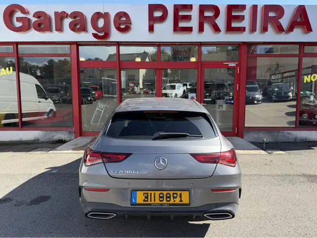Mercedes-Benz Cla Class view 4
