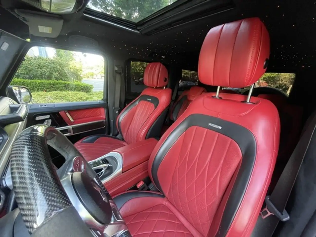 Mercedes-Benz G-Class снимка Mercedes-Benz G-Class