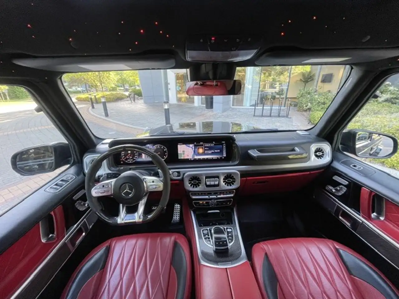 Mercedes-Benz G-Class снимка Mercedes-Benz G-Class