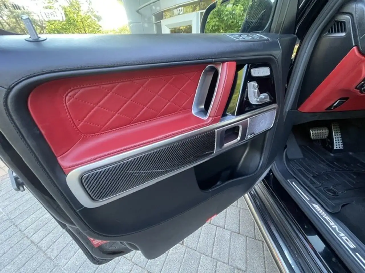 Mercedes-Benz G-Class снимка Mercedes-Benz G-Class