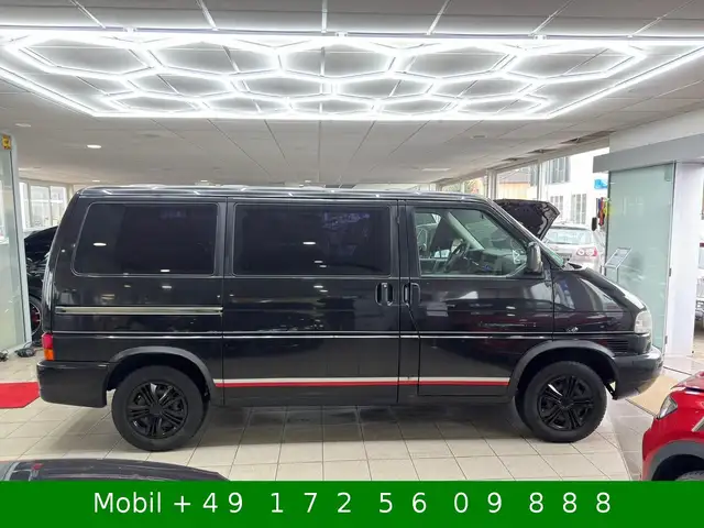Volkswagen Multivan view 6