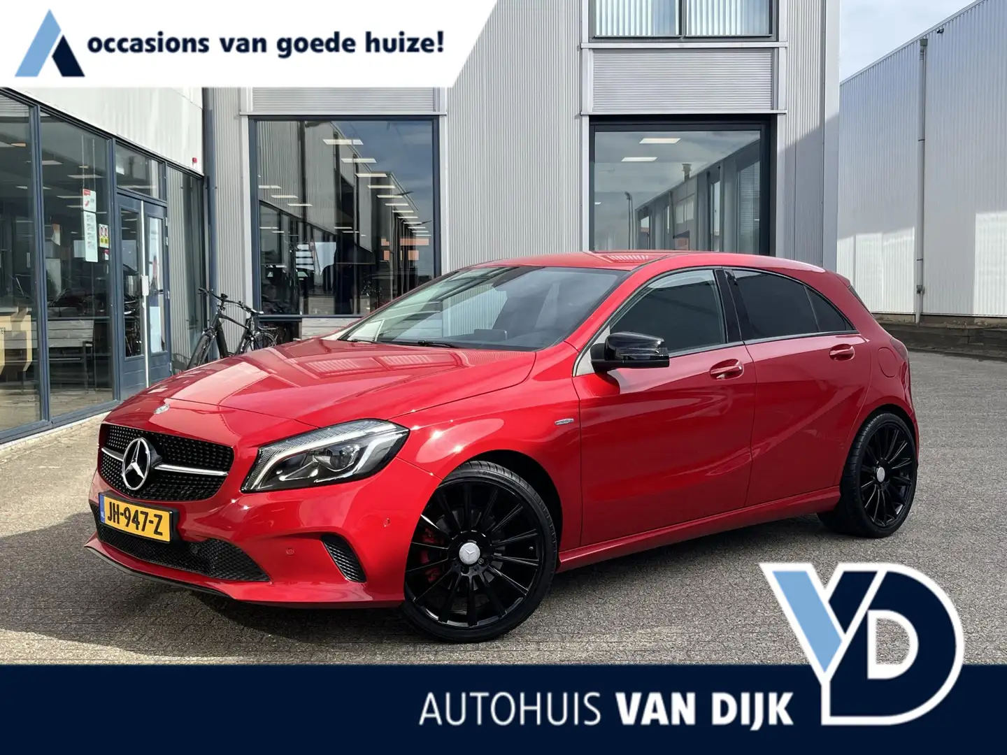 Mercedes-Benz A 160 Ambition | NL Auto/Navi/PDC V+A/Airco/Cruise/19-in Rood - 1