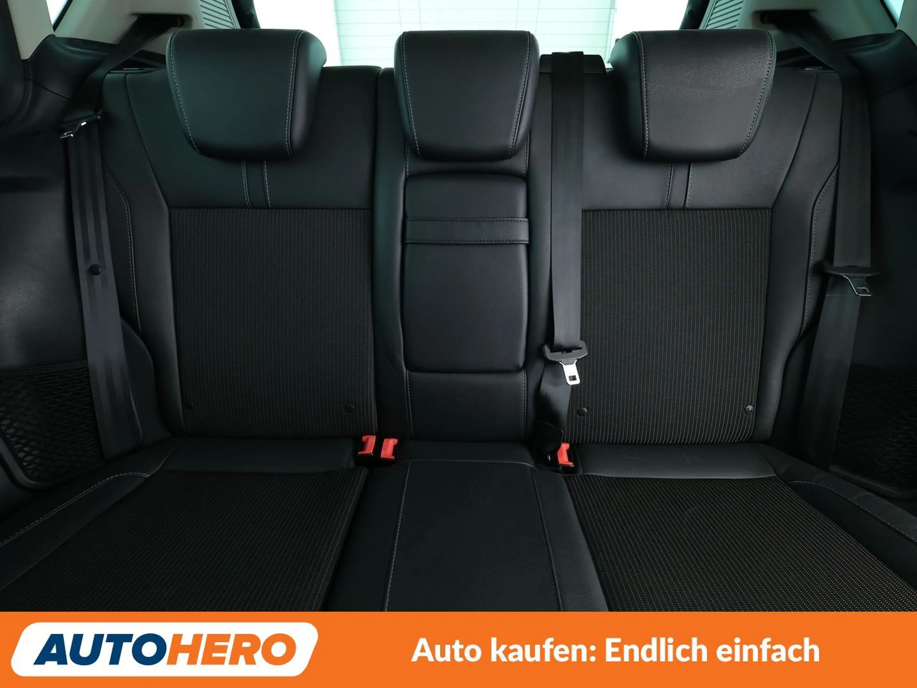Ford B-Max 1.6 Ti-VCT Titanium Aut.*NAVI*TEMPO*PDC*PANO* — photo 15