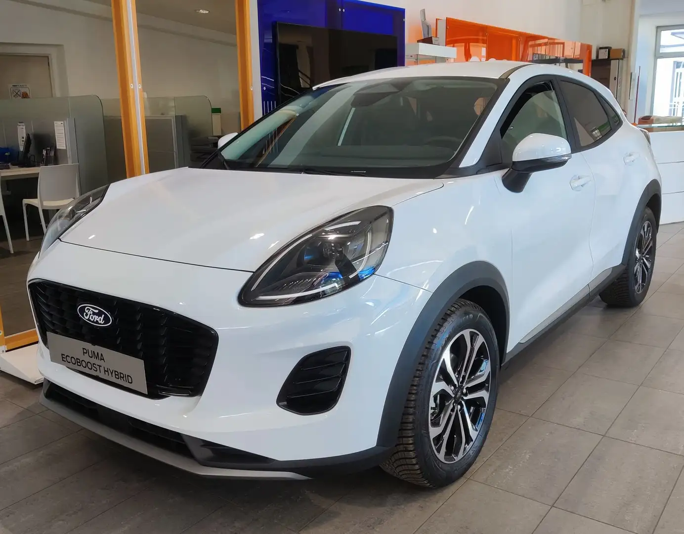 Ford Puma 1.0 EcoBoost Hybrid 125 CV S&S Titanium Blanc - 1